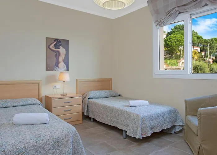 빌라 2 Garb - 료렛 드 마르